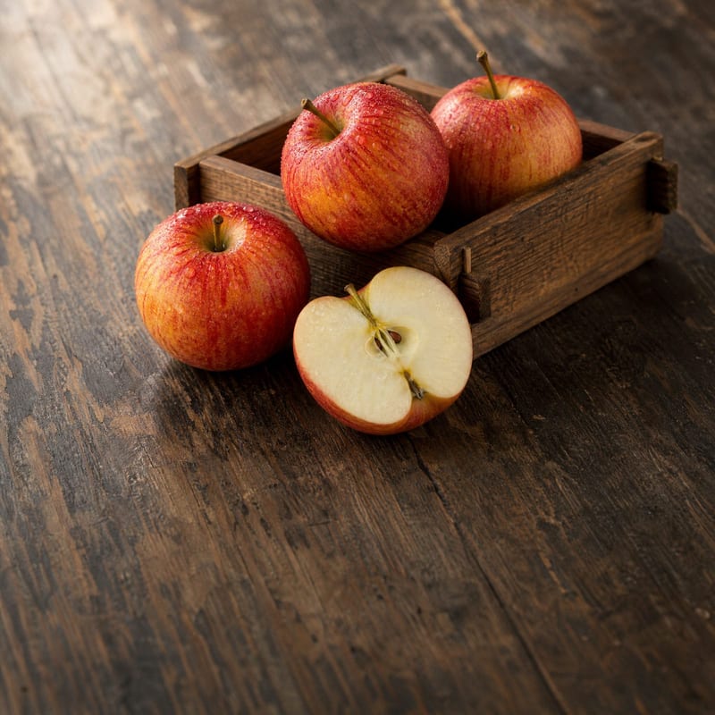 Apples, fruits