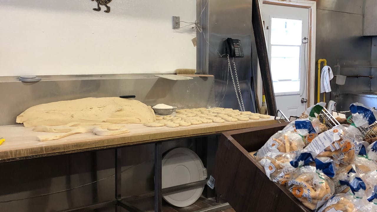 Boiling Bagels