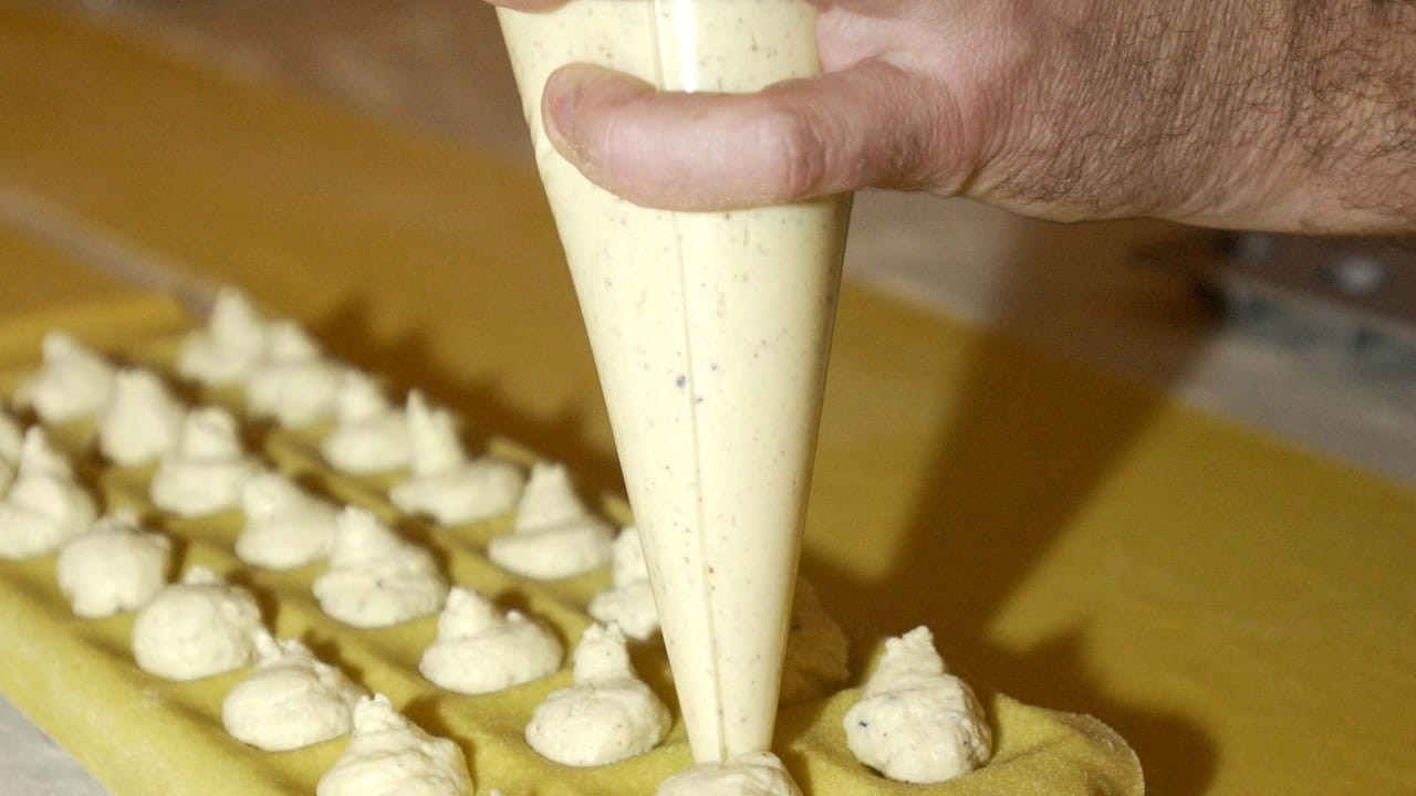 Filling and Sealing Ravioli