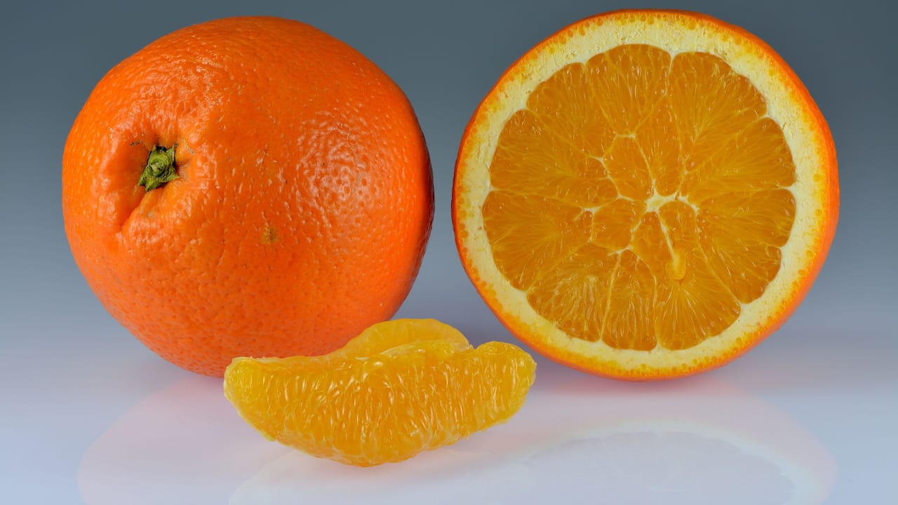 Supreming an Orange