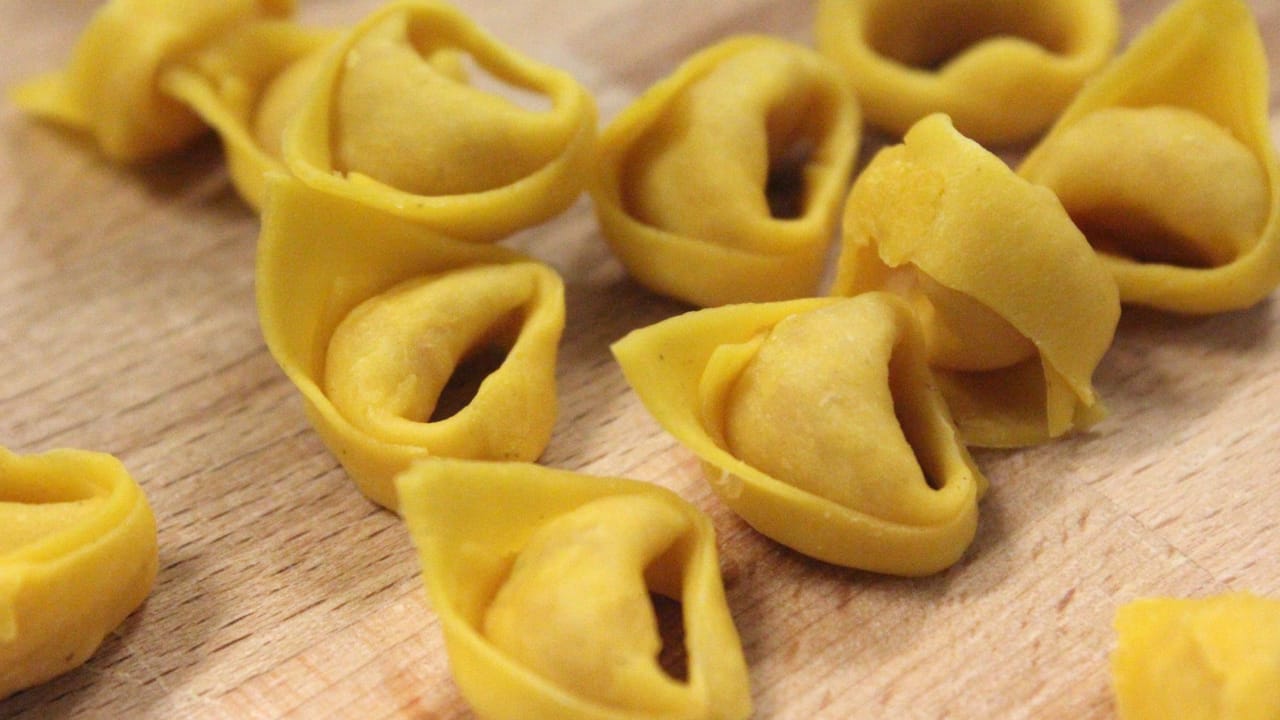 Folding Tortellini